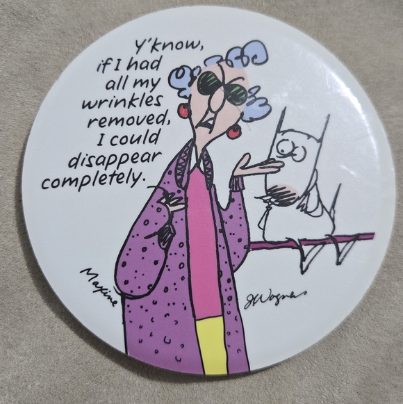 Hallmark Maxine Humorous Note & Playing Cards, Two Magnets/Costers Set - Picture 7 of 7